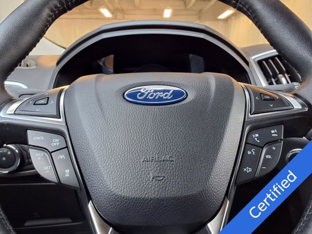 Certified 2024 Ford Edge Titanium w/ Equipment Group 301A AWD/4WD image 17