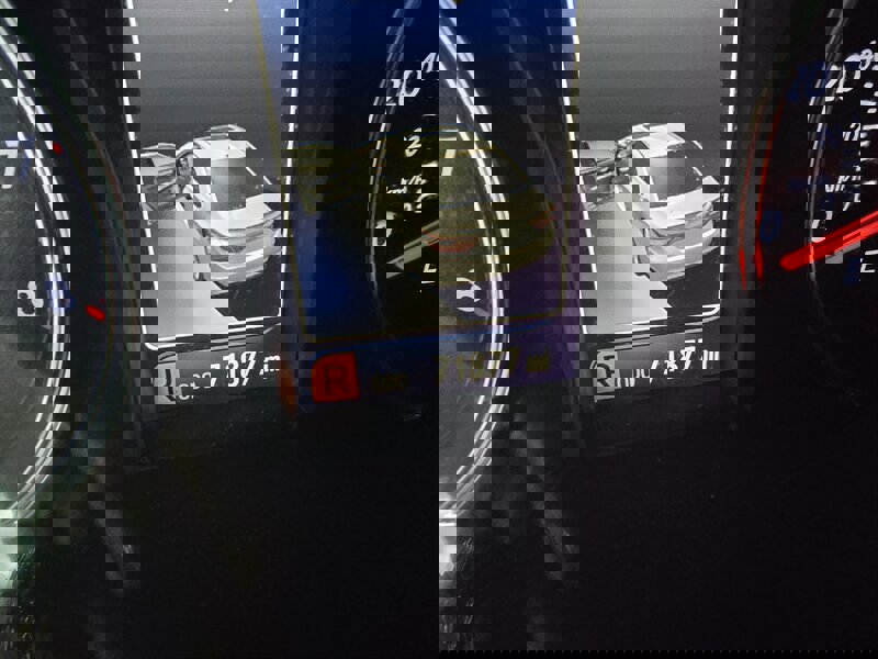 Used 2015 Toyota Camry SE image 22