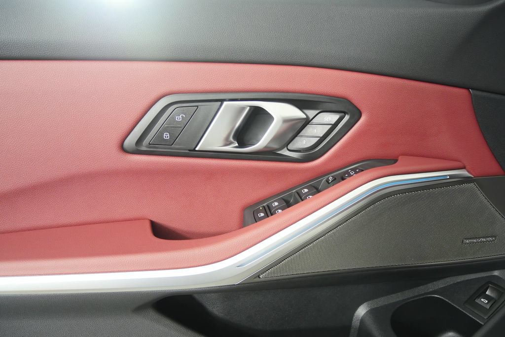 Used 2026 BMW M340i Sedan w/ Premium Package RWD image 8