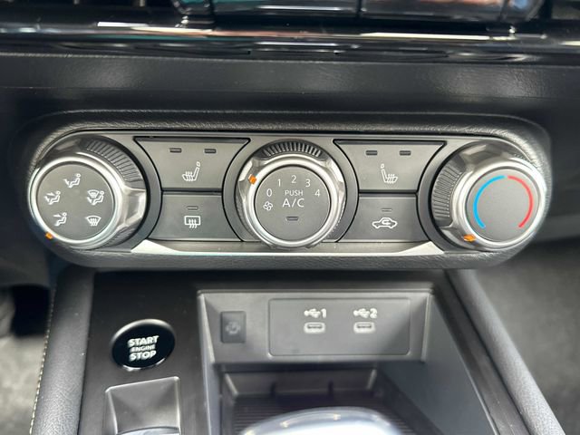 New 2025 Nissan Kicks SV w/ SV Premium Package image 15