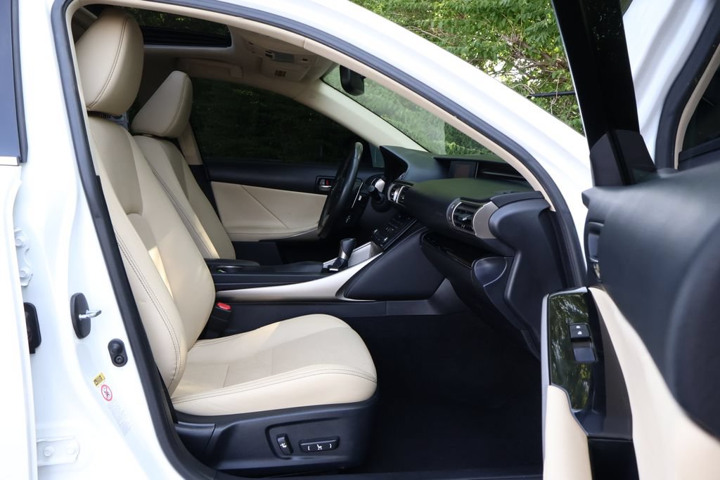 Used 2015 Lexus IS 250 AWD w/ Navigation System Package image 45