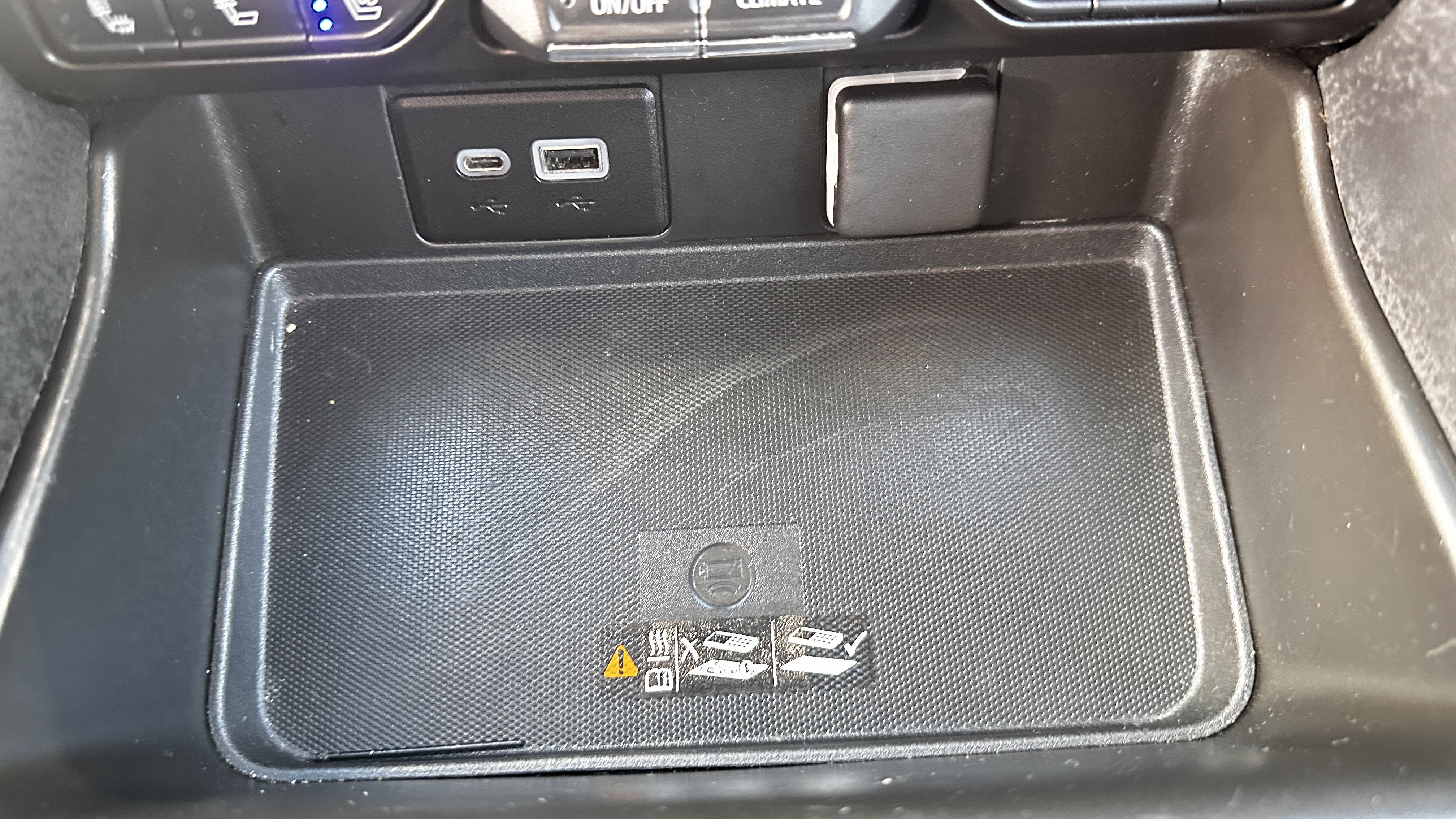 Used 2022 GMC Yukon SLT image 5