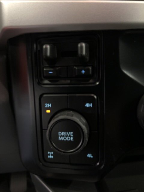 New 2026 Ford F350 XLT image 20