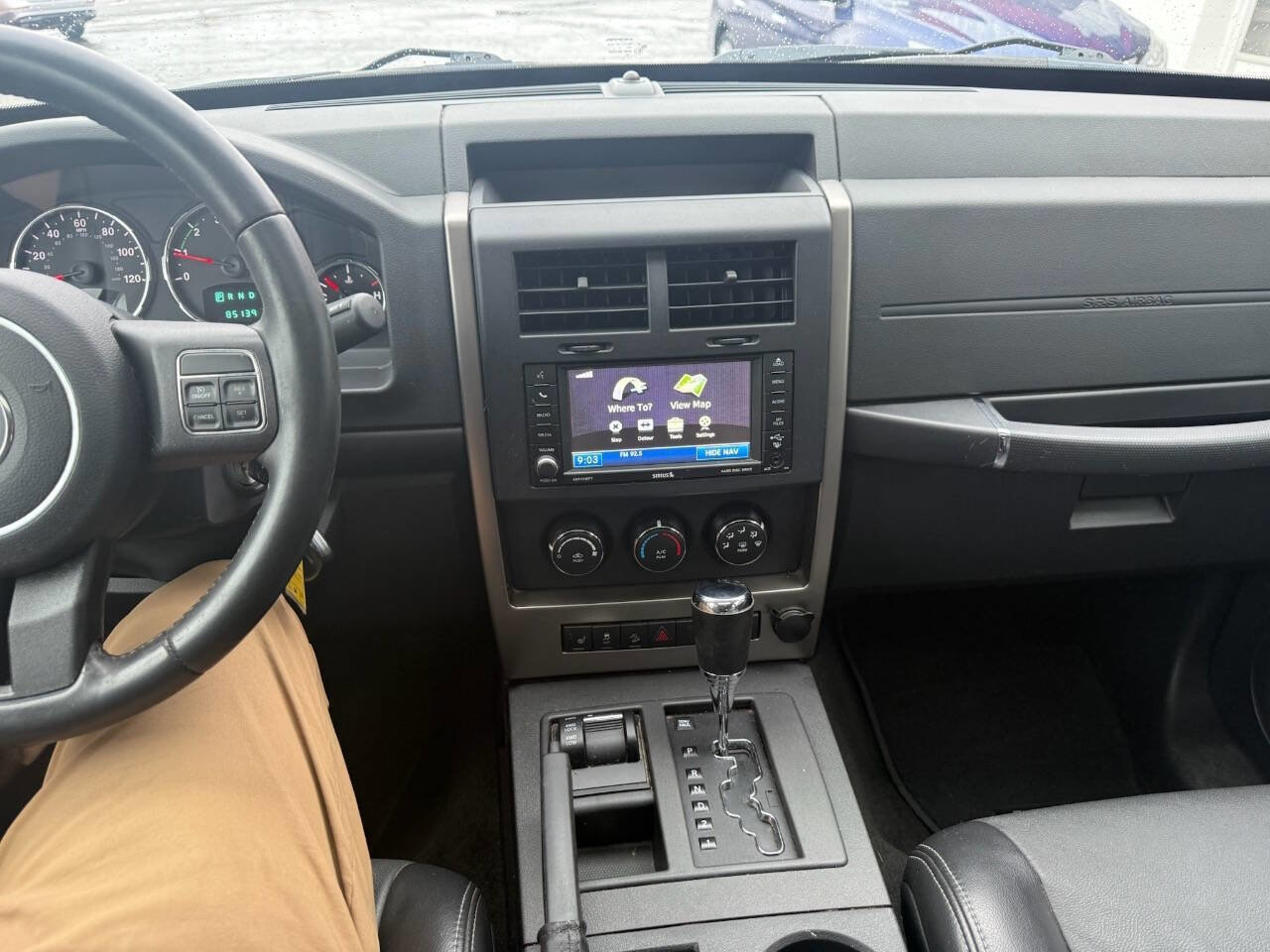 Used 2012 Jeep Liberty Sport image 18