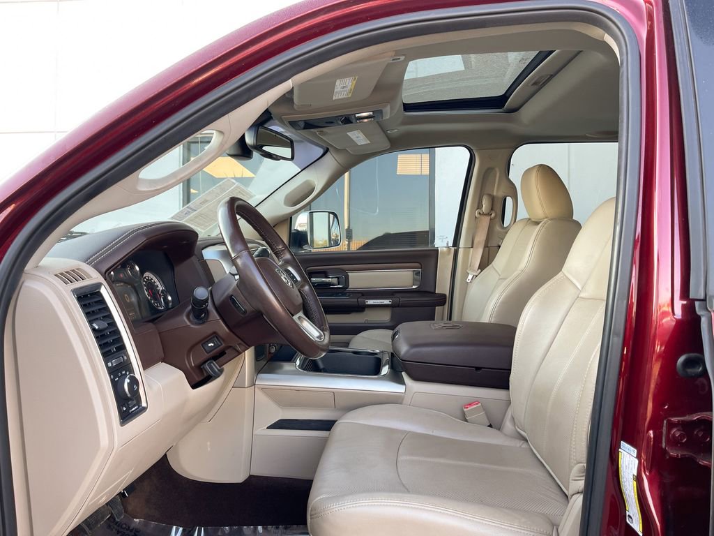 Used 2018 RAM 3500 Laramie image 13