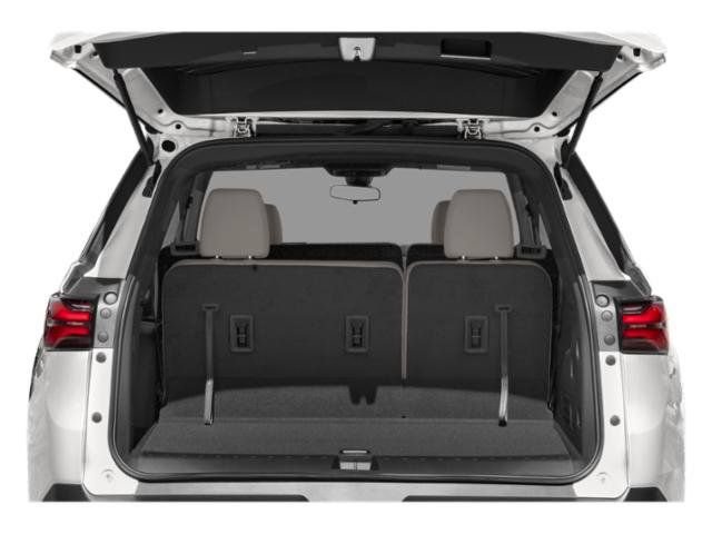 Used 2023 Chevrolet Traverse LT FWD image 15