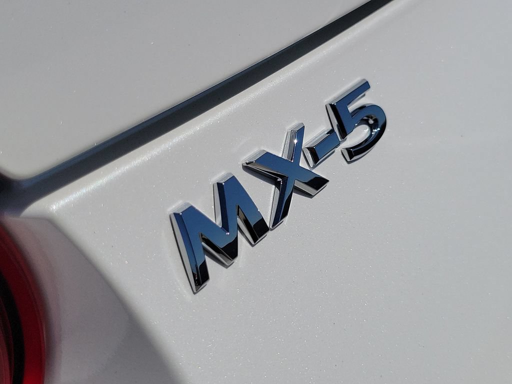 New 2026 MAZDA MX-5 Miata Club RWD image 21