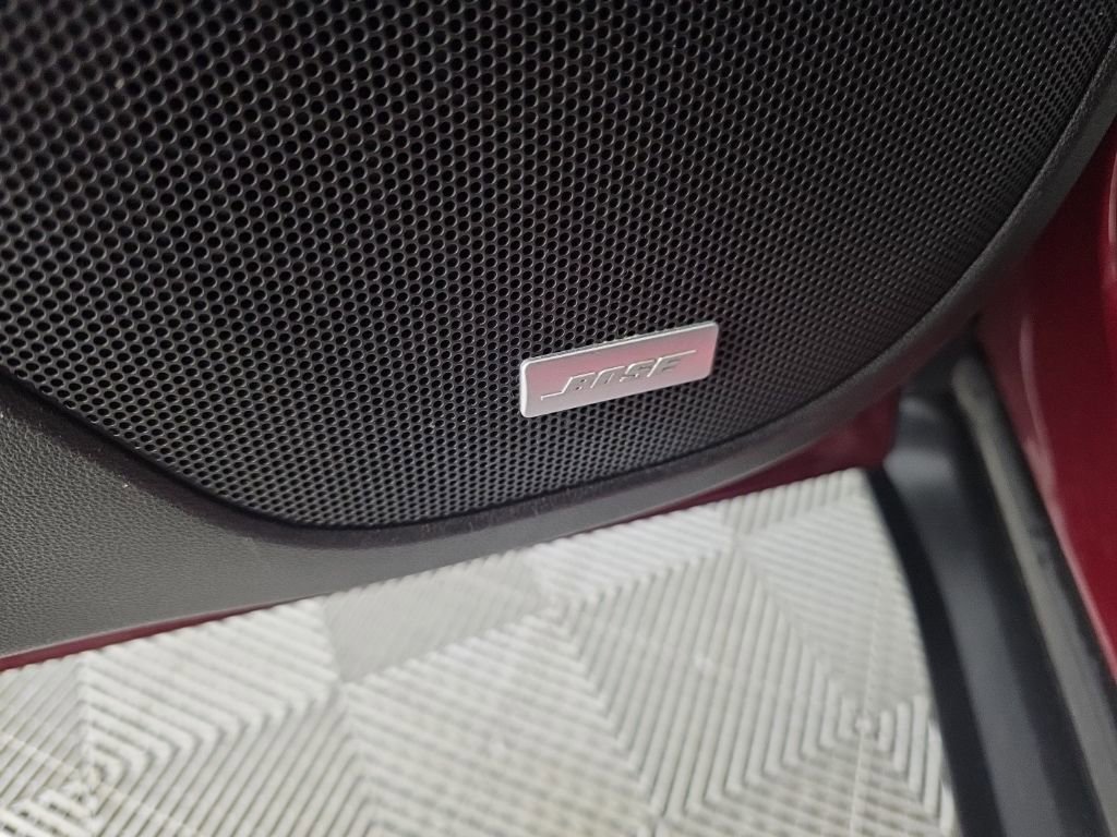 Used 2018 GMC Acadia SLE w/ Driver Alert Package I image 13