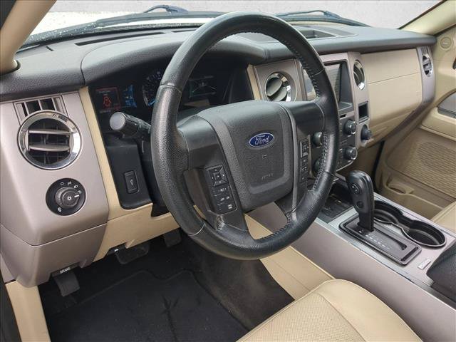 Used 2017 Ford Expedition EL XLT w/ Equipment Group 202A AWD/4WD image 10