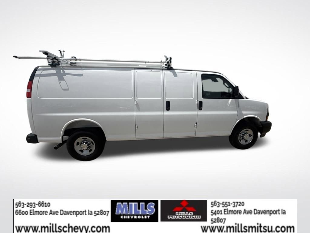 Used 2025 Chevrolet Express 2500 Extended w/ Communications Package RWD image 6