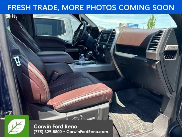 Used 2017 Ford F150 Platinum w/ Equipment Group 701A Luxury AWD/4WD image 11