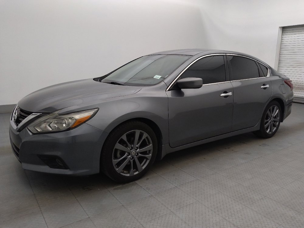 Used 2018 Nissan Altima 2.5 SR w/ SR Special Edition image 2