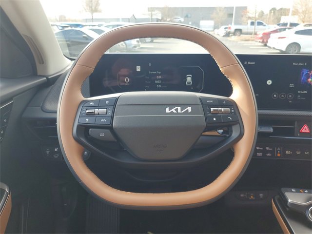 New 2025 Kia EV6 Wind image 10
