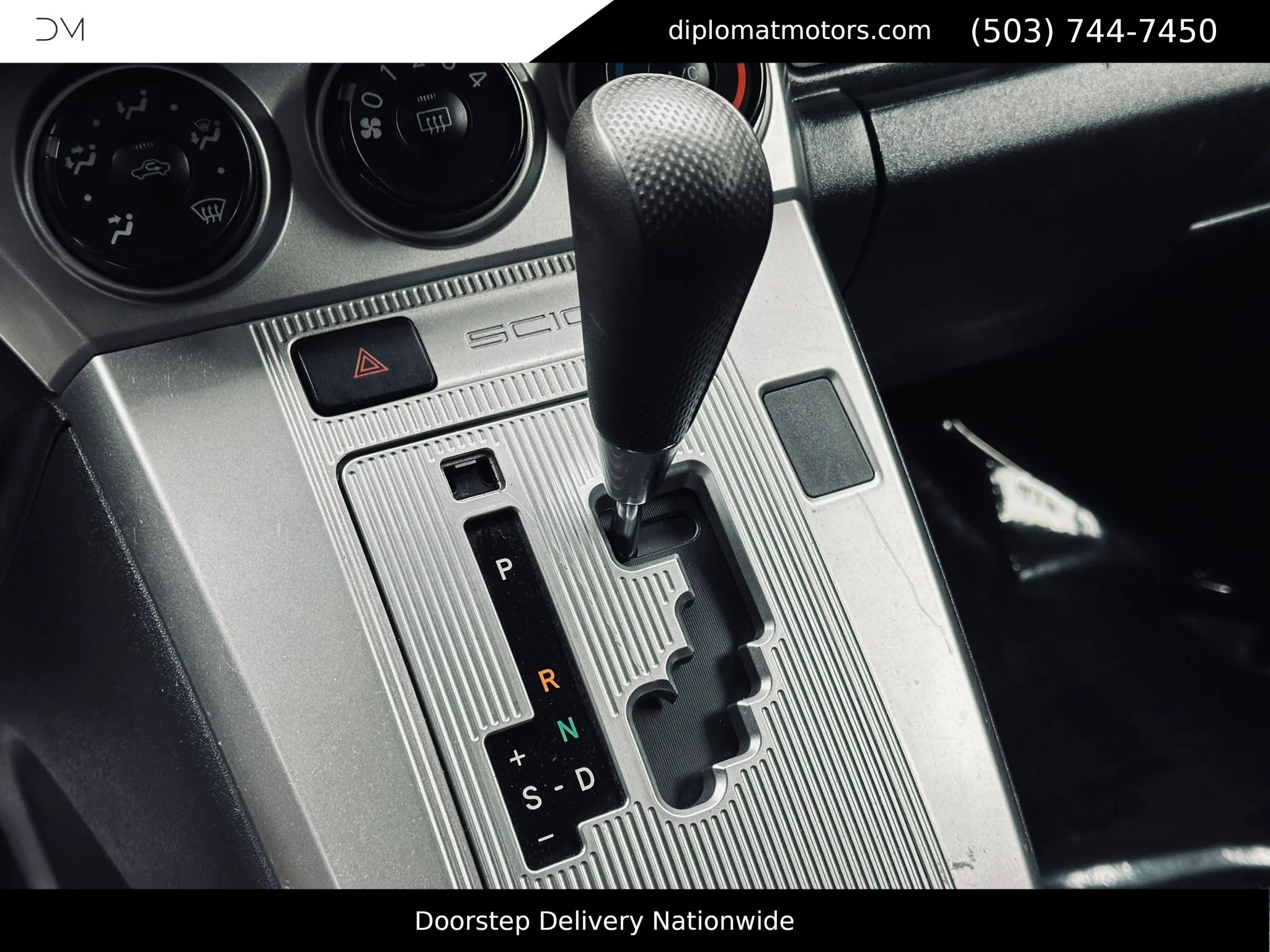 Used 2012 Scion xB FWD image 35