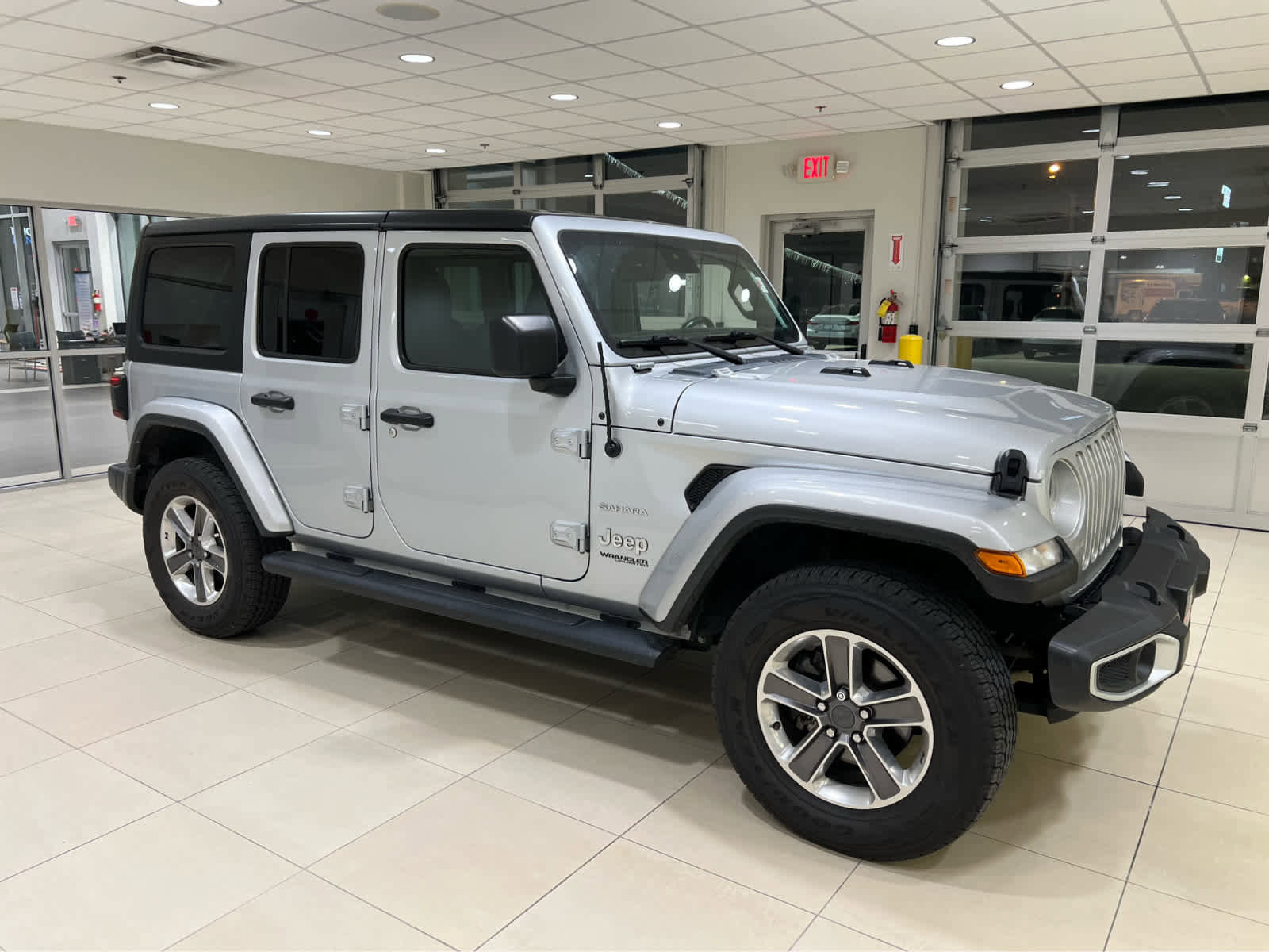 Used 2022 Jeep Wrangler Unlimited Sahara w/ Cold Weather Group image 1