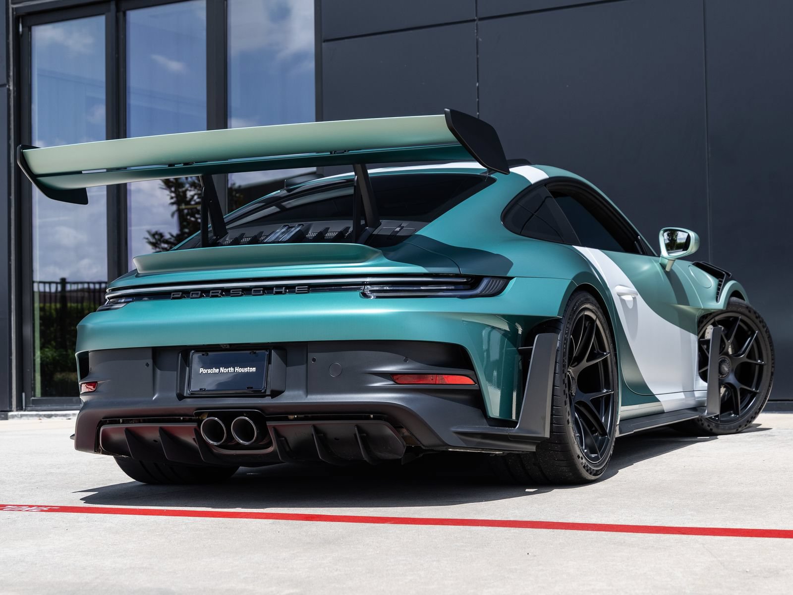 Certified 2024 Porsche 911 GT3 RS RWD image 13