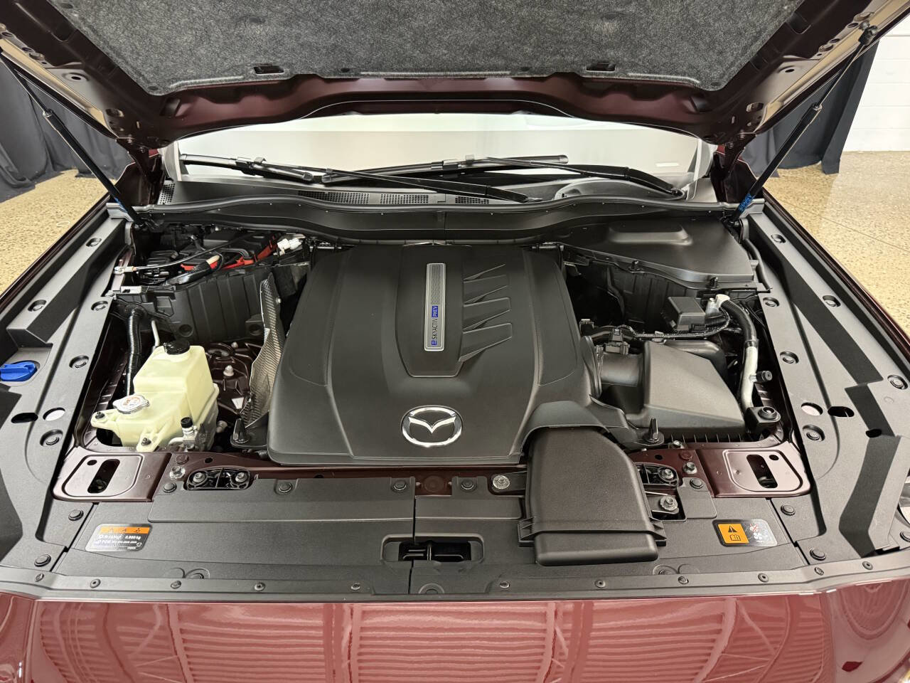 Used 2024 MAZDA CX-90 Plug-In Hybrid w/ Premium Plus AWD/4WD image 35
