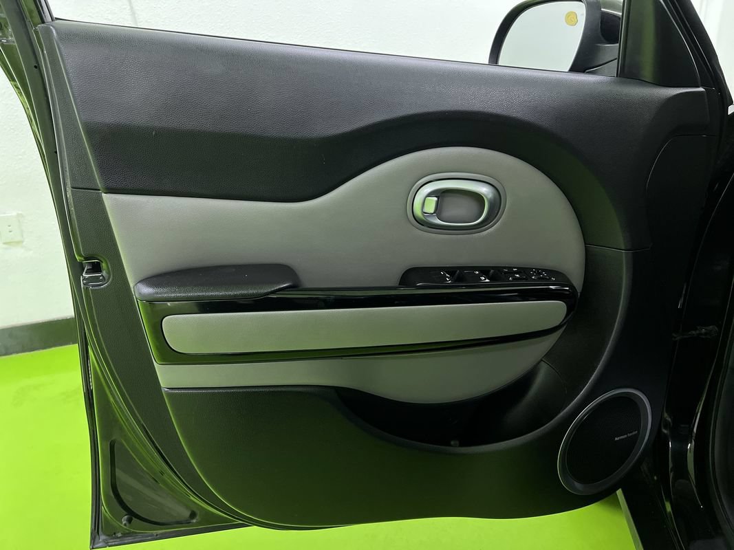 Used 2018 Kia Soul + w/ Audio Package FWD image 16