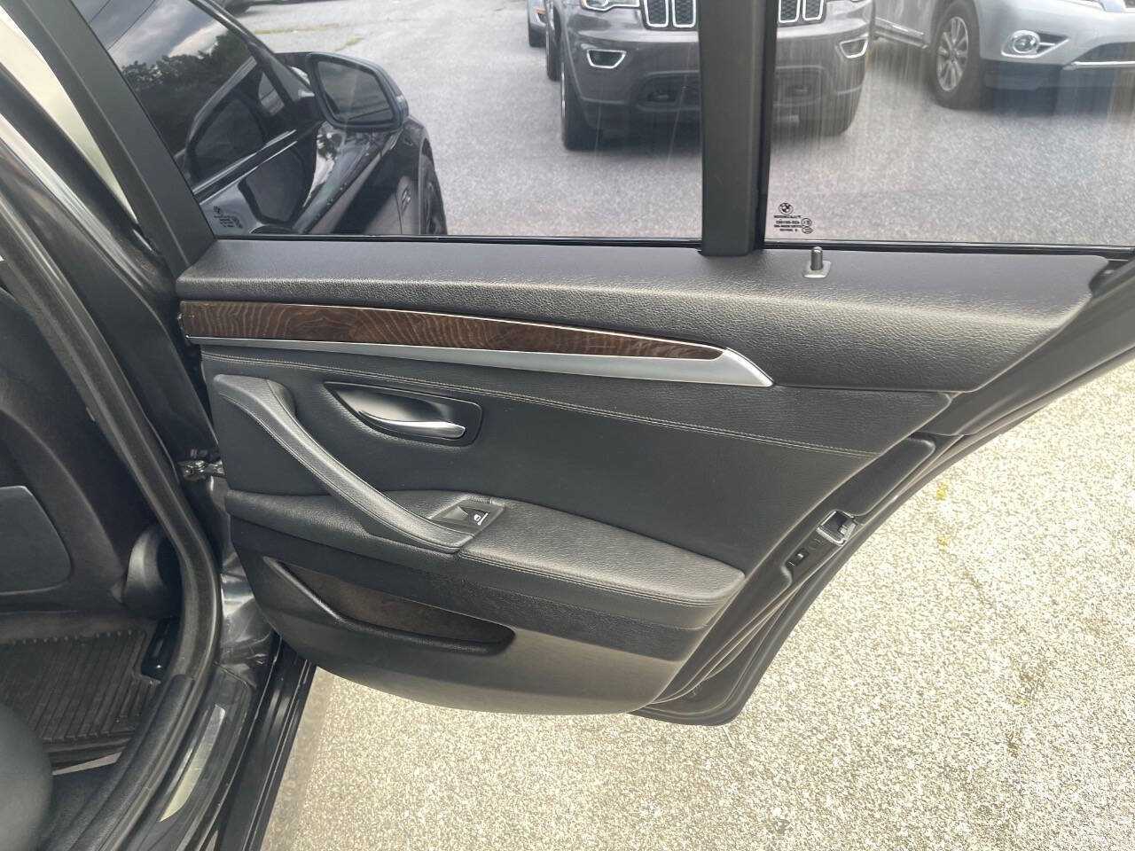 Used 2014 BMW 535i xDrive Sedan AWD/4WD image 23