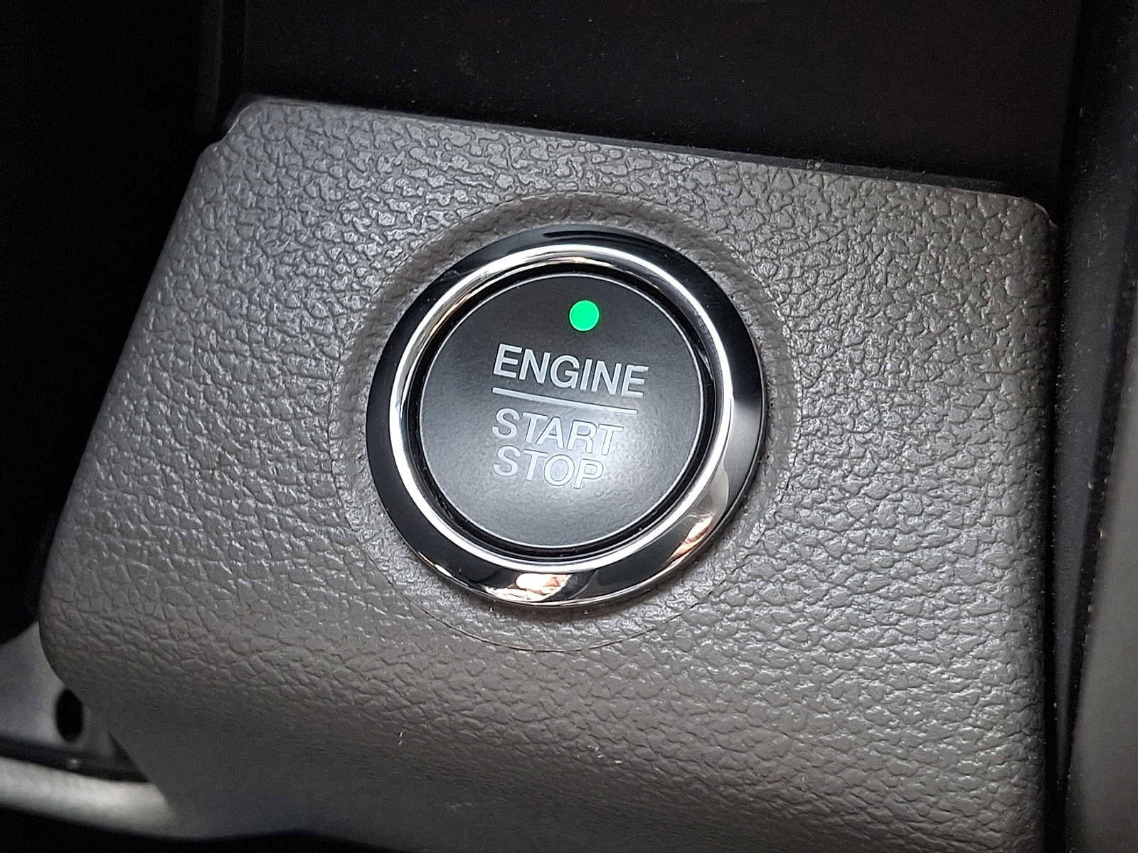 Used 2019 Ford F150 Lariat image 22