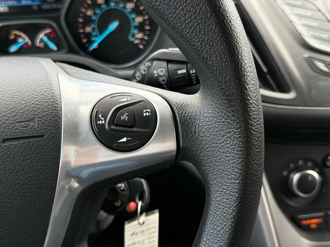 Used 2016 Ford Escape SE AWD/4WD image 19