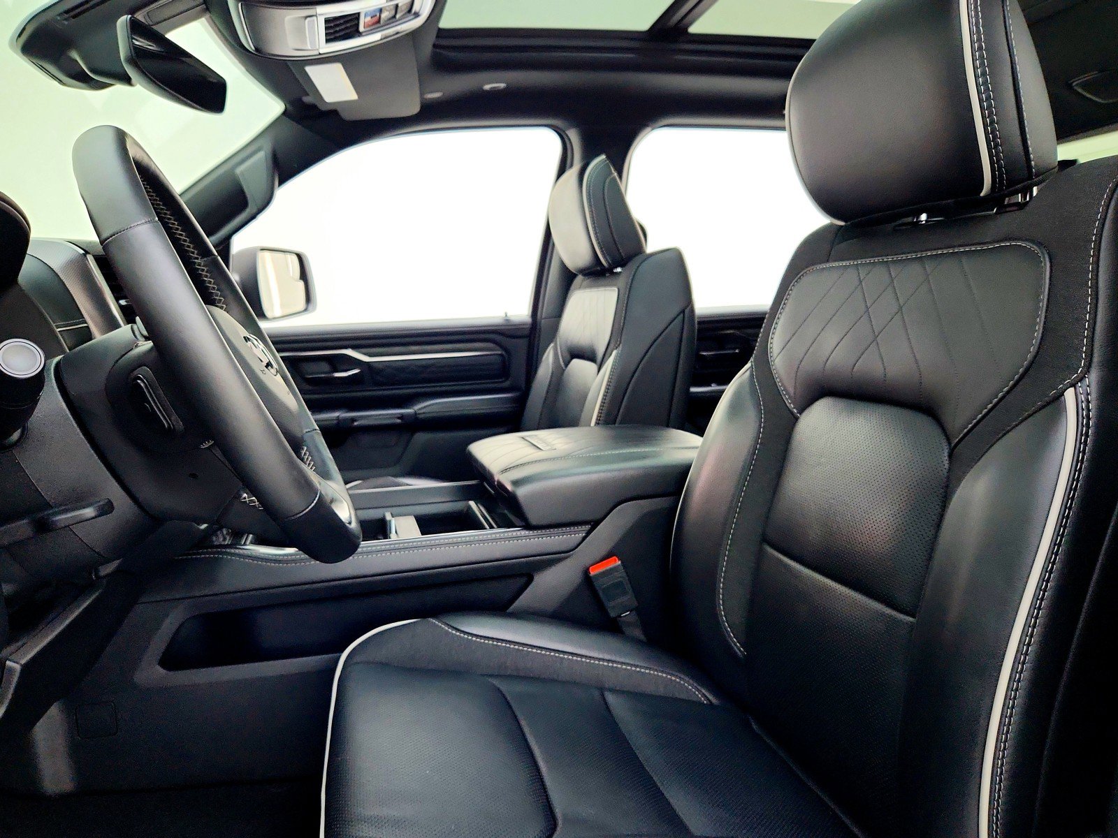 Used 2025 RAM 1500 Limited w/ Bed Utility Group image 11