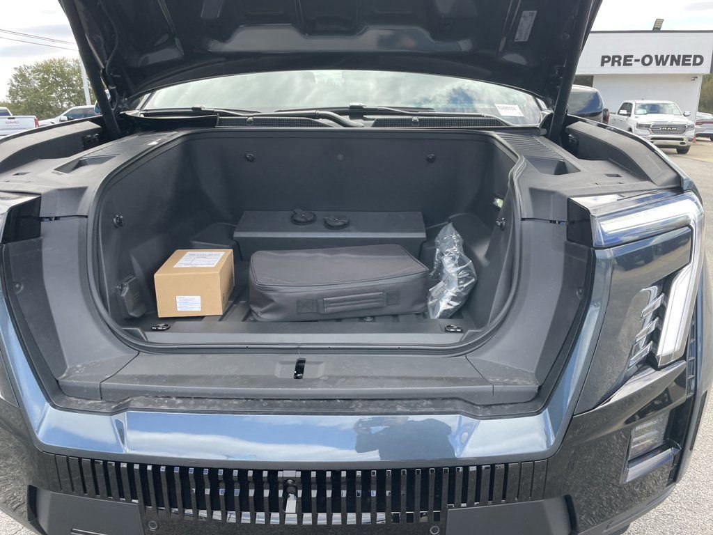 New 2026 GMC Sierra EV Elevation w/ LPO, Elevation Dark Package image 22