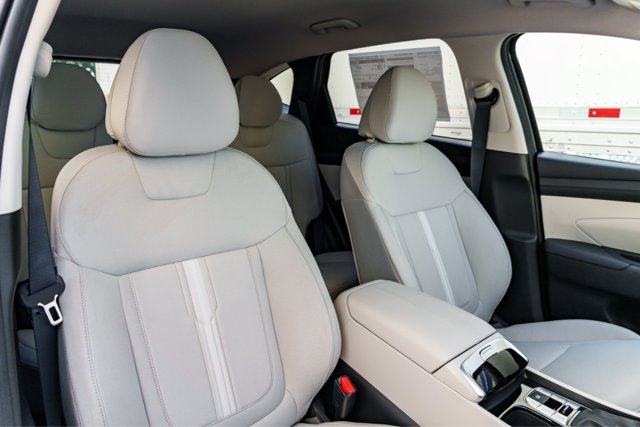 New 2026 Hyundai Tucson SEL Plus FWD image 25