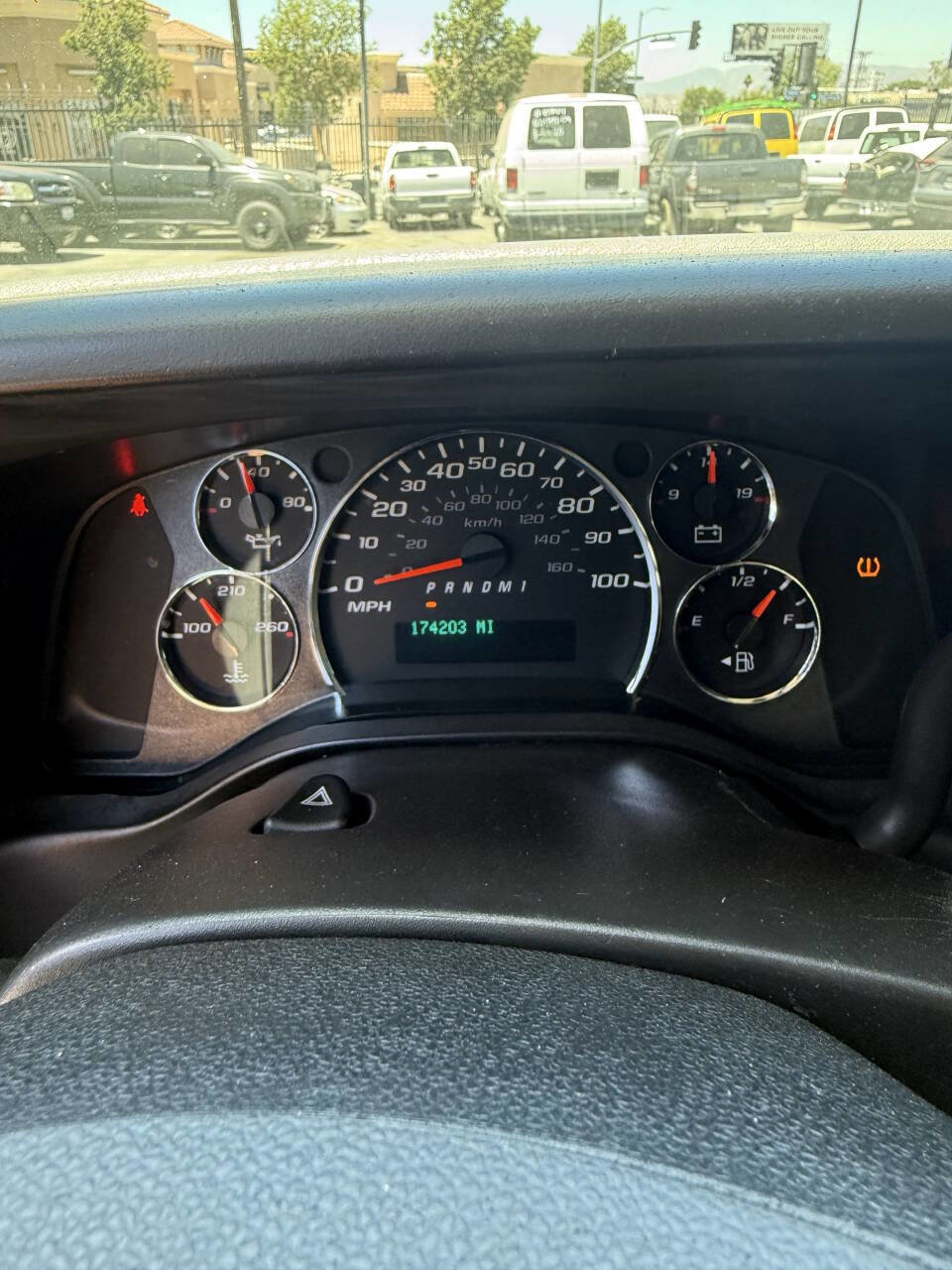 Used 2013 Chevrolet Express 3500 image 10