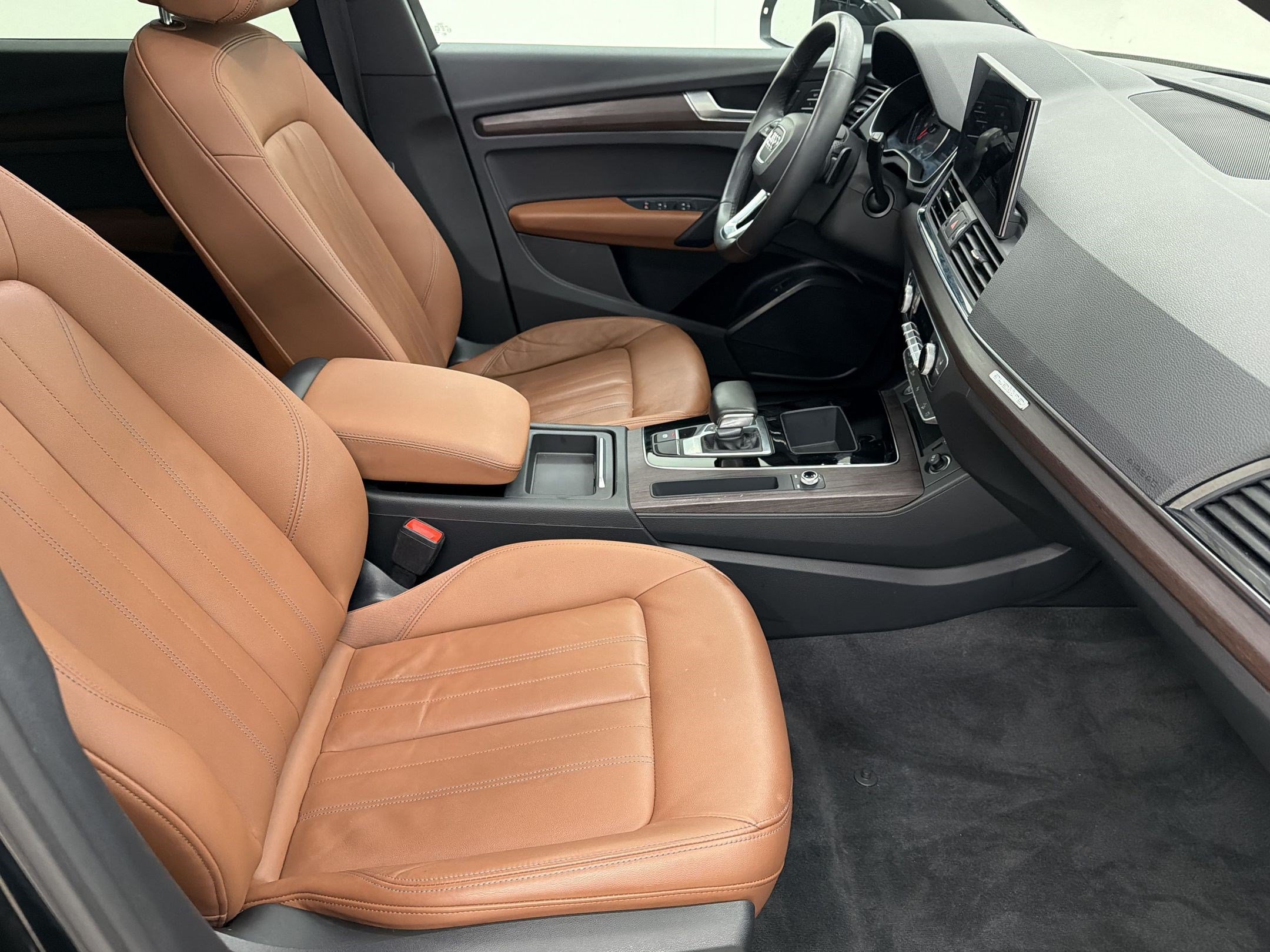 Used 2021 Audi Q5 2.0T Premium w/ Convenience Package AWD/4WD image 27