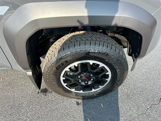 New 2025 Toyota Tacoma TRD Off-Road image 19