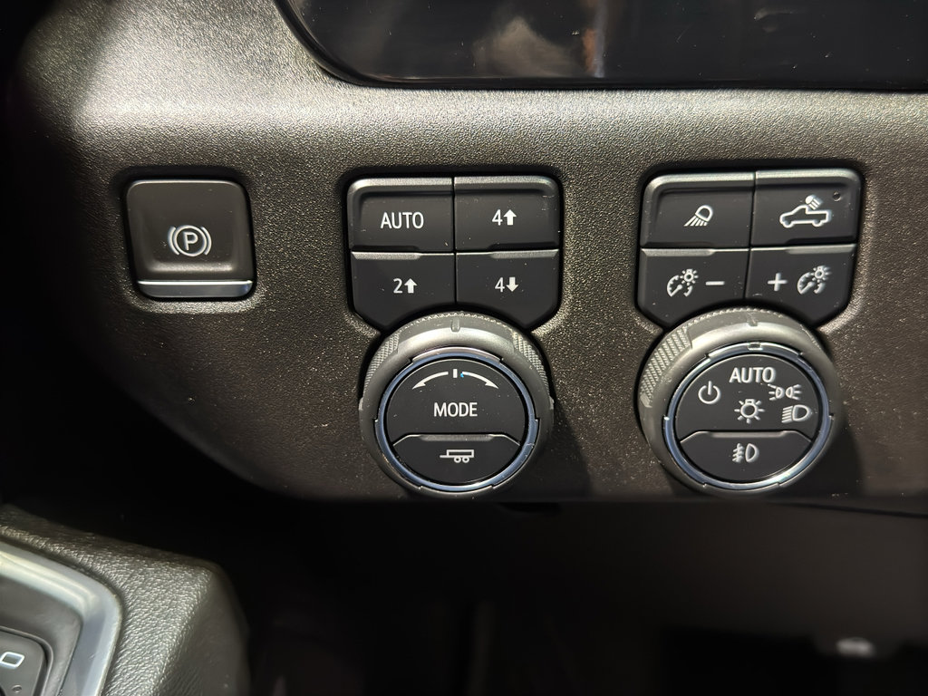 Used 2024 Chevrolet Silverado 1500 RST image 37