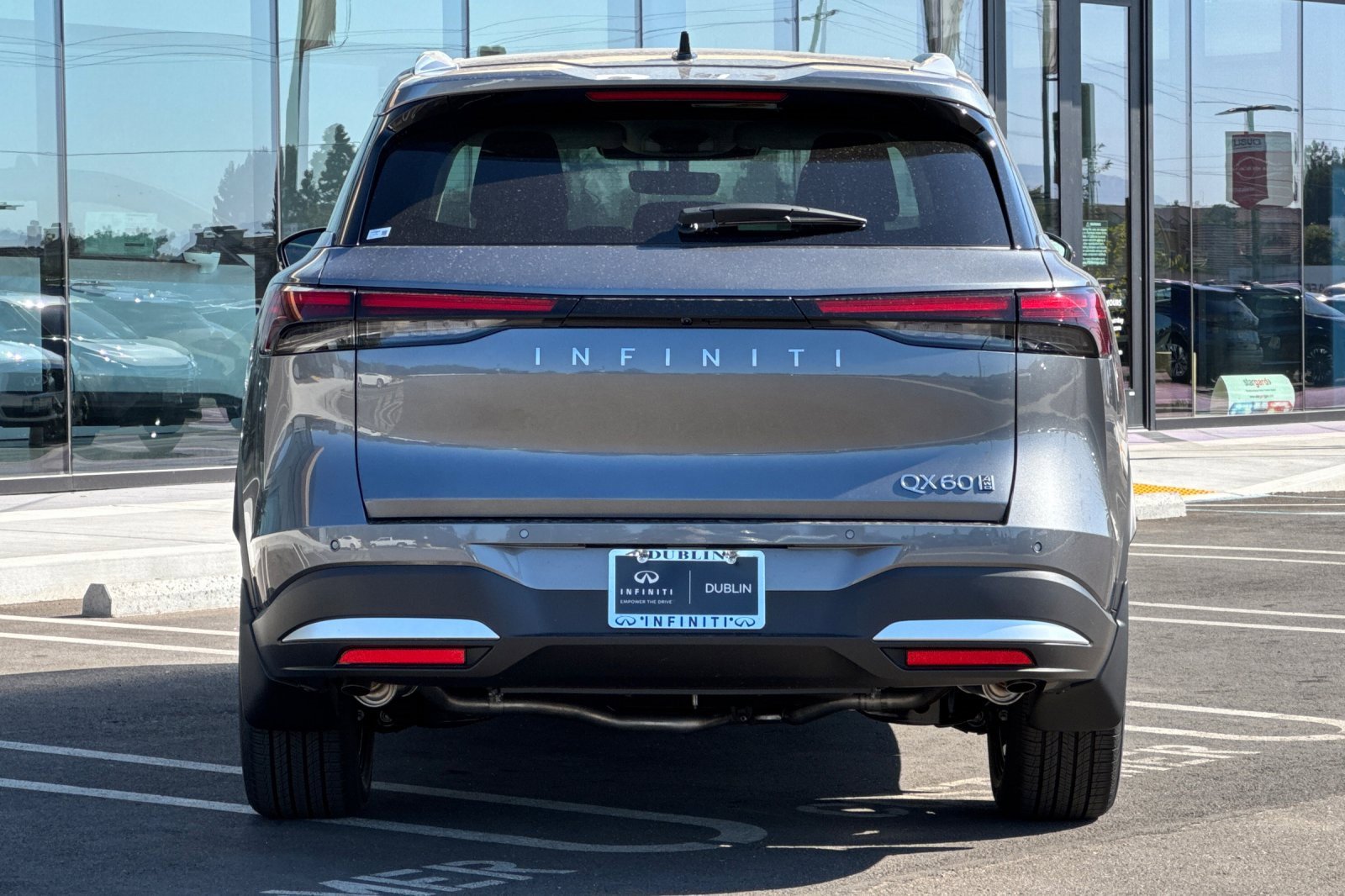 New 2026 INFINITI QX60 Luxe w/ Cargo Package image 4