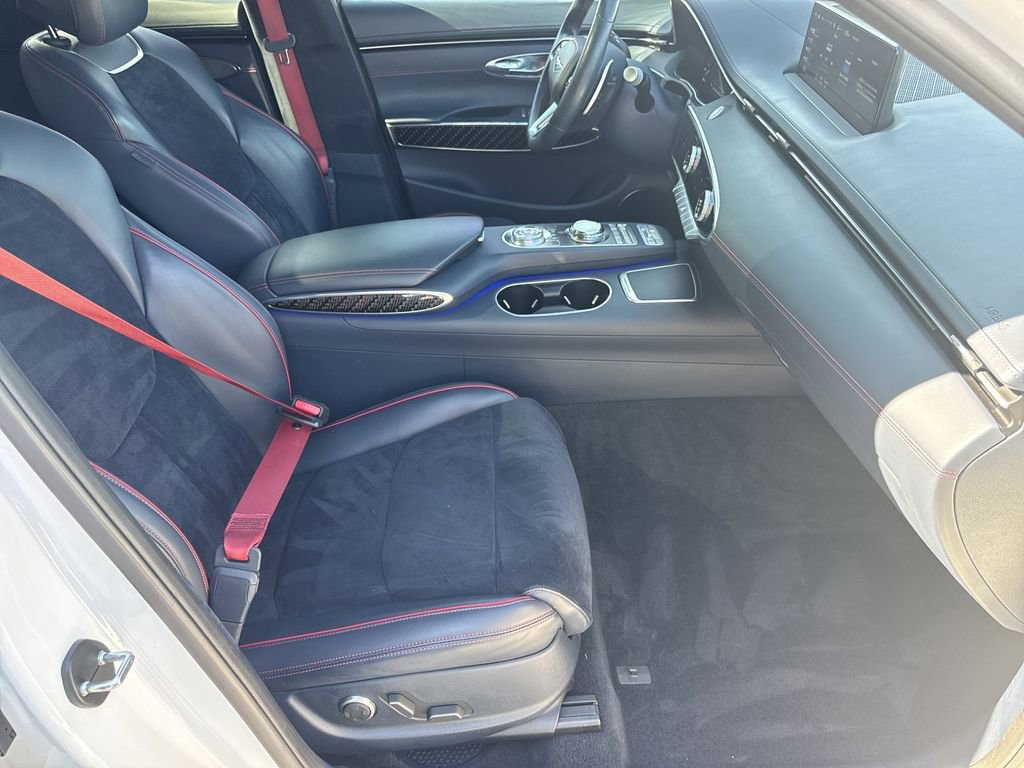 Used 2022 Genesis GV70 3.5T Sport w/ Sport Prestige Package AWD/4WD image 13