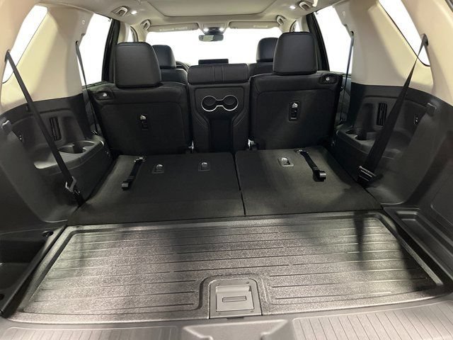 New 2026 Honda Pilot Touring image 24