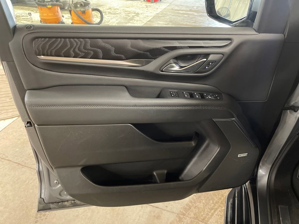 Certified 2022 GMC Yukon Denali image 11