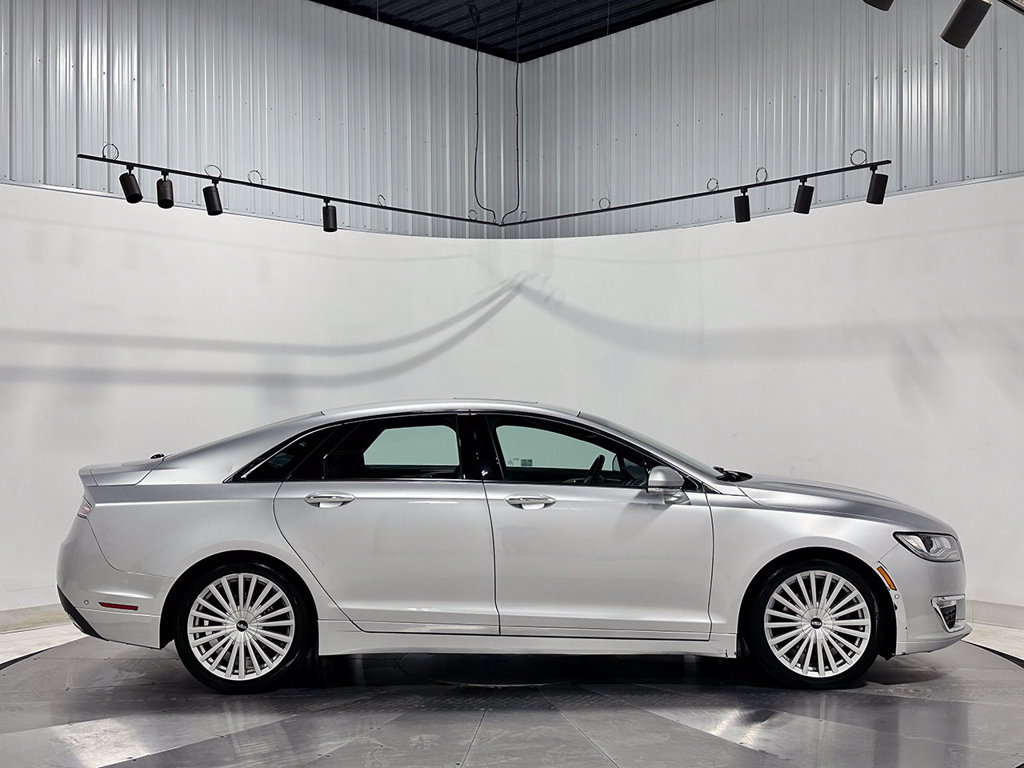 Used 2017 Lincoln MKZ Reserve w/ Technology Package FWD image 10