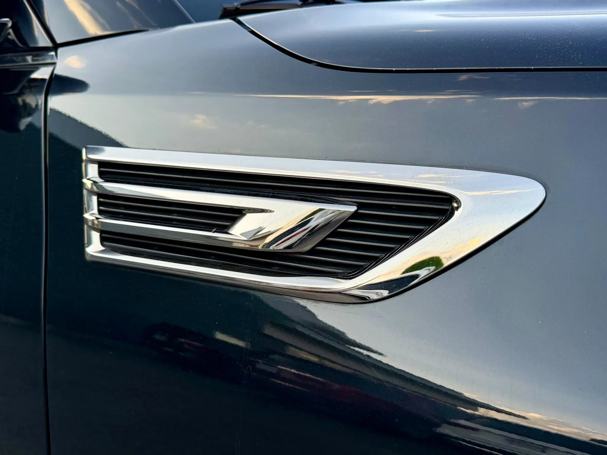 Used 2024 INFINITI QX80 Premium Select w/ Cargo Package AWD/4WD image 21