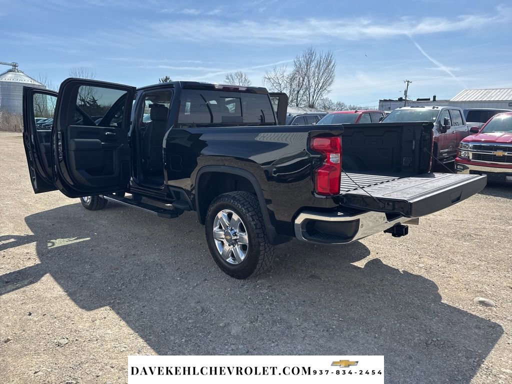Used 2022 Chevrolet Silverado 2500 LTZ w/ LTZ Plus Package image 33