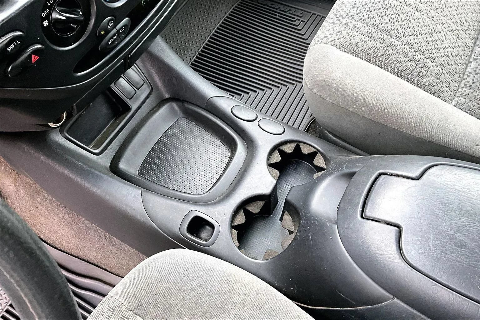 Used 2005 Toyota Tundra SR5 AWD/4WD image 16