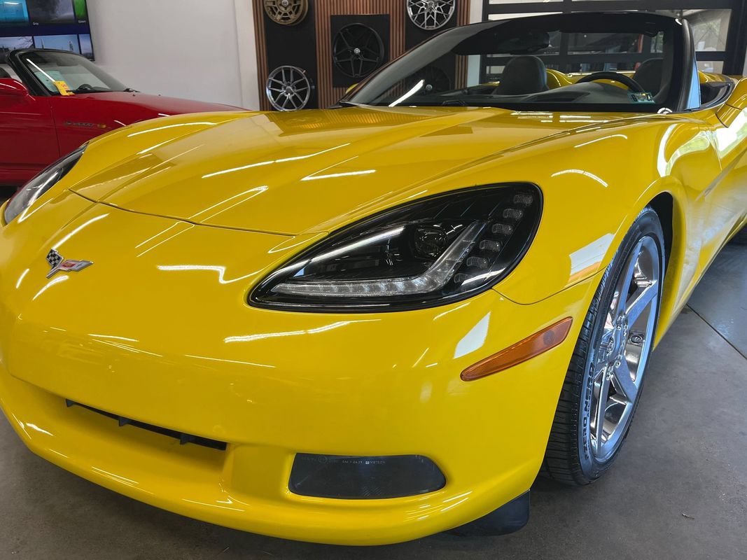 Used 2007 Chevrolet Corvette Convertible w/ Preferred Equipment Group RWD image 25