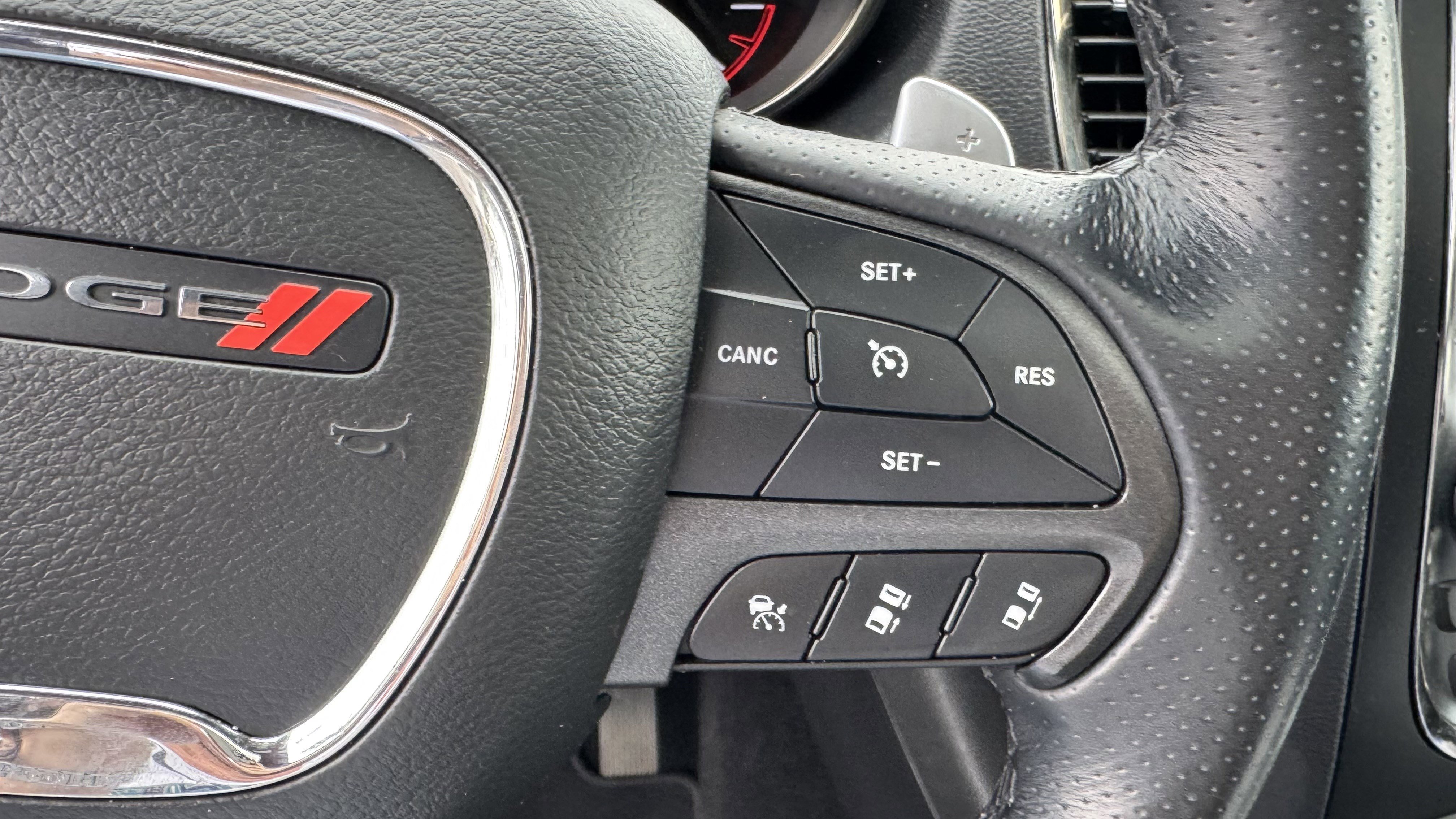 Used 2020 Dodge Durango R/T w/ Technology Group image 23