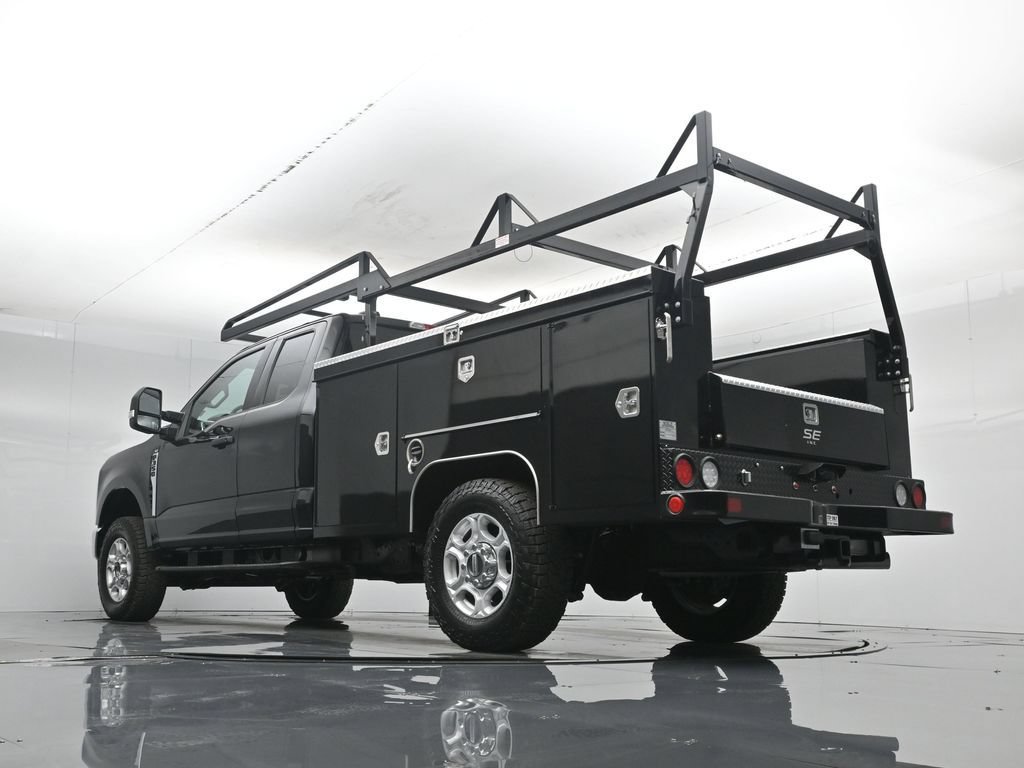 New 2026 Ford F350 XLT w/ FX4 Off-Road Package AWD/4WD image 53