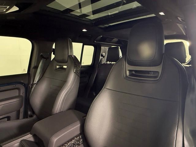 New 2026 Land Rover Defender 110 OCTA AWD/4WD image 6