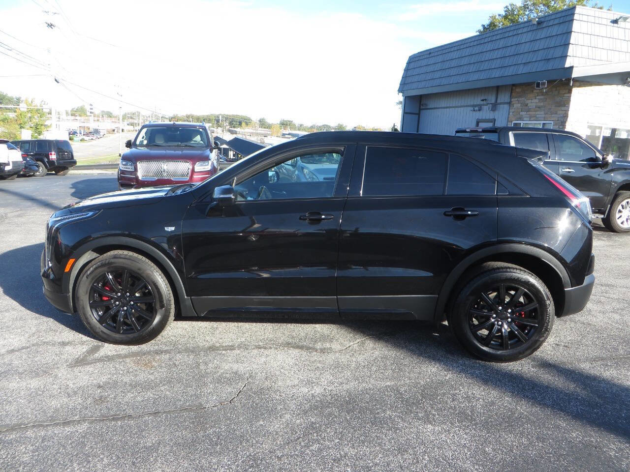 Used 2021 Cadillac XT4 Sport image 6