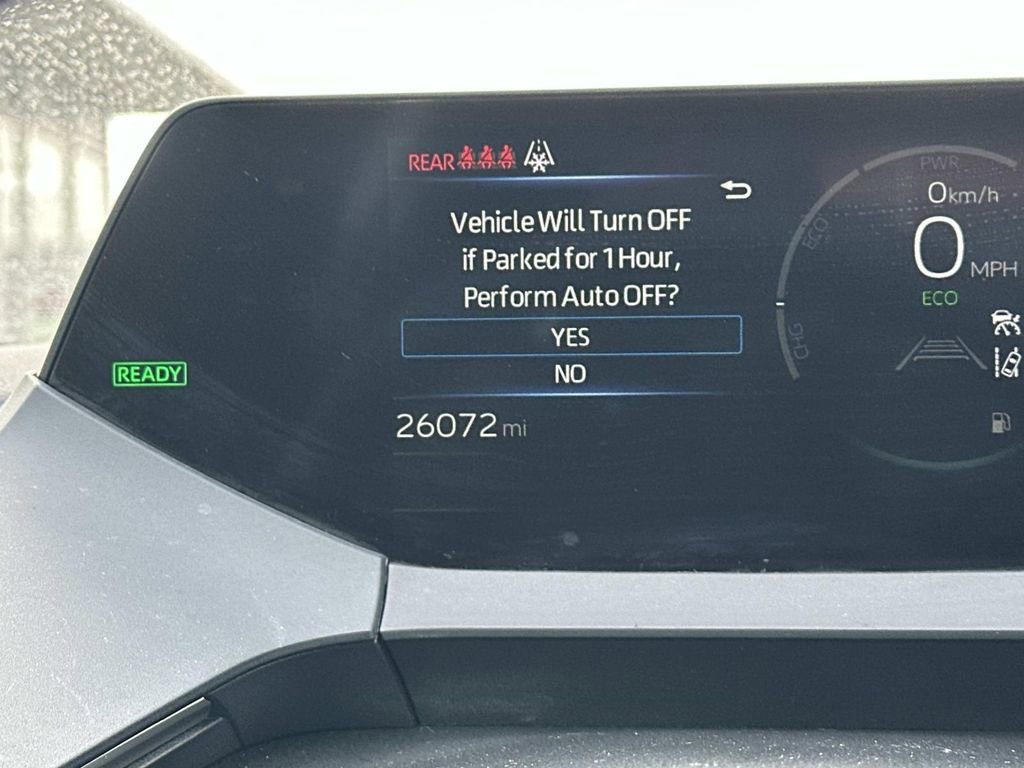 Used 2025 Toyota Prius LE image 21