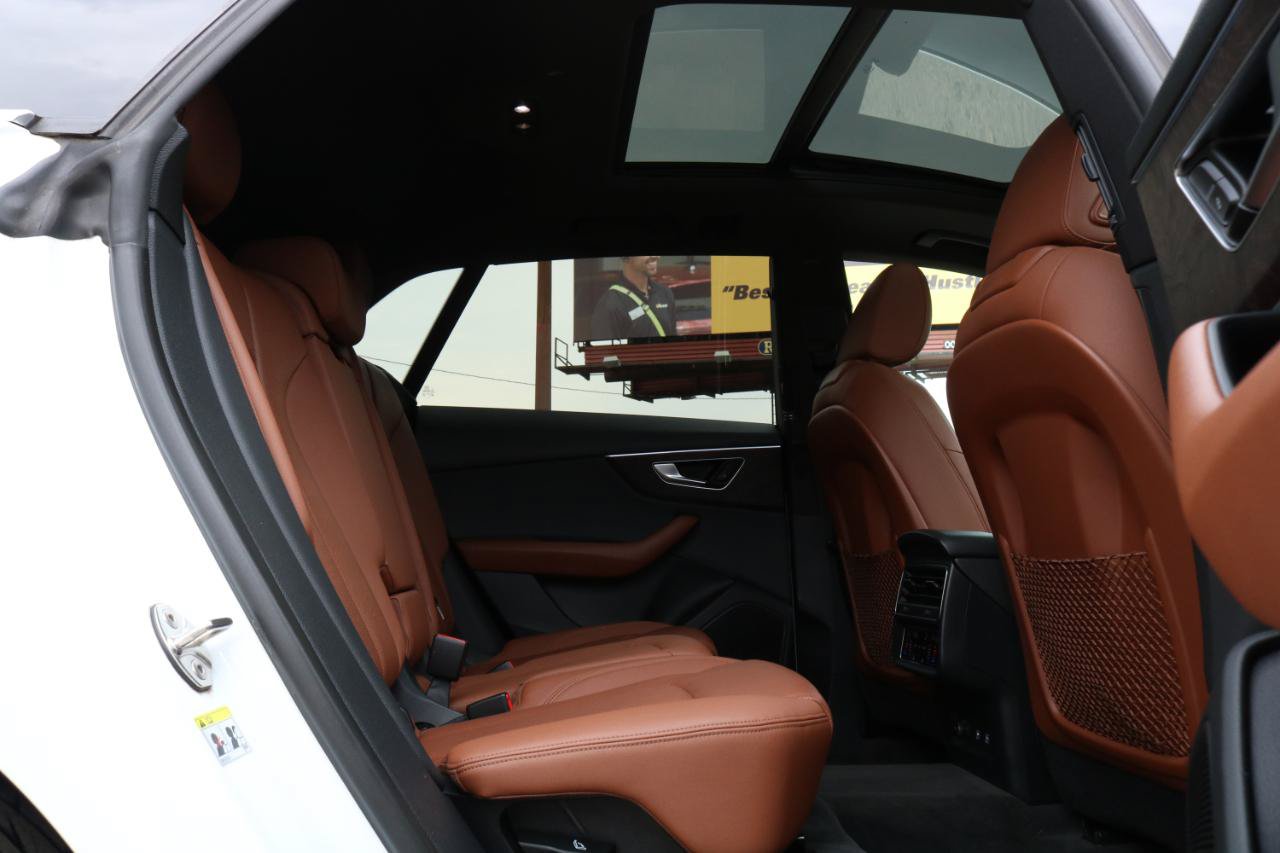 Used 2019 Audi Q8 Premium Plus w/ Premium Plus AWD/4WD image 50