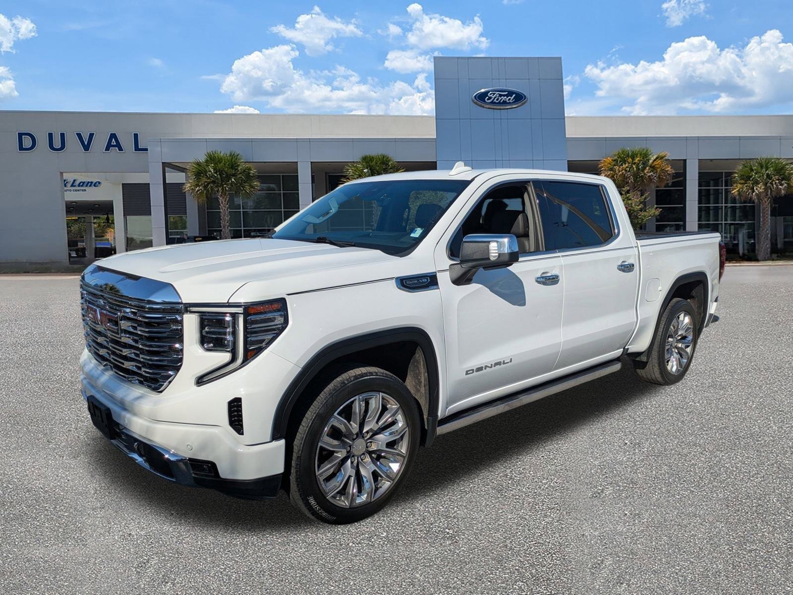 Used 2024 GMC Sierra 1500 Denali w/ Denali Reserve Package image 8