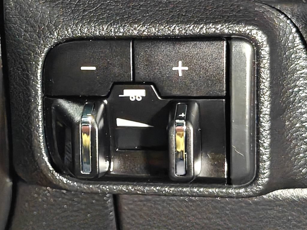Used 2024 Dodge Durango R/T w/ Tow 'N Go Package AWD/4WD image 10