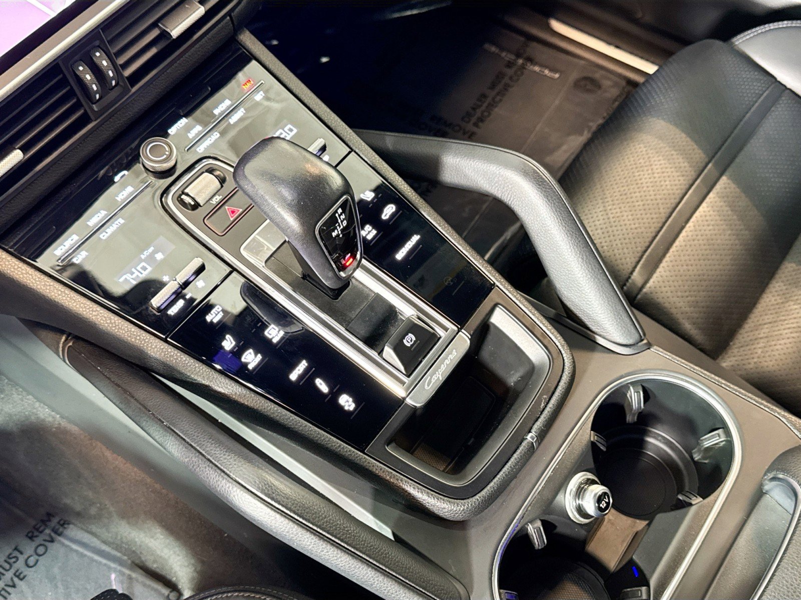 Used 2021 Porsche Cayenne S image 31